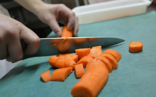 Pour contrer la violence en cuisine, de grands chefs français en quête d’une éthique