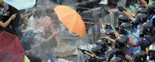 ​La Révolution des parapluies  à Hong Kong perd de sa détermination