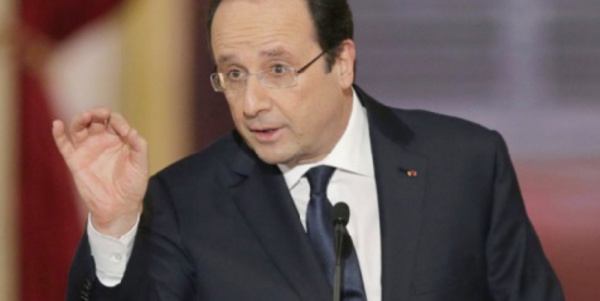 “L'islam est compatible avec  la démocratie”, plaide Hollande