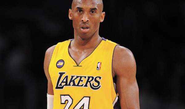 Top 20 des sportifs les mieux payés en 2014 :  Kobe Bryant  USA (Basketball)