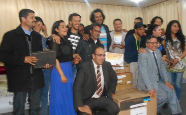 ​“Oued Fès”, grand vainqueur du Festival national du théâtre des jeunes