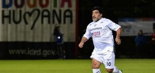 ​Maradona a fait des siennes lors d’un match pour la paix