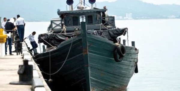 ​Des bateaux de réfugiés en perdition du Sud-Est asiatique repoussés vers le large