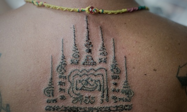 ​Des tatouages sacrés comme  souvenir de vacances de Thaïlande