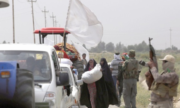 ​En fermant un barrage à Ramadi, l'EI fait peser des craintes sur le plan humanitaire