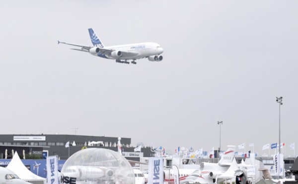 ​Cascade de commandes pour Boeing au deuxième jour du Salon du Bourget