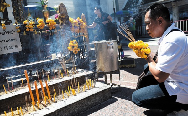 L'attentat de Bangkok ne serait pas l'œuvre d'un groupe terroriste