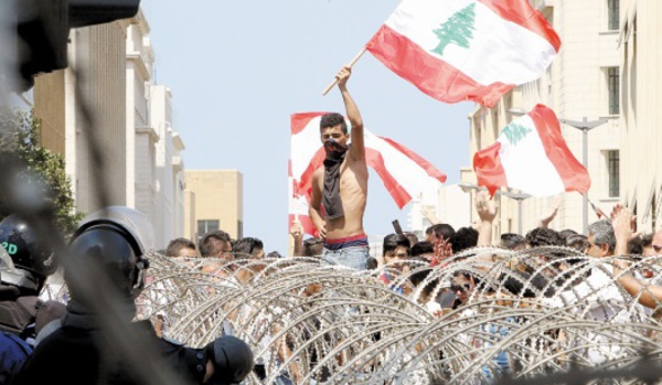 Les manifestants ne désarment pas à Beyrouth