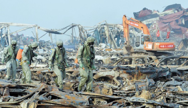 Douze arrestations dans l'enquête sur les explosions de Tianjin