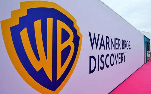 Warner Bros. Discovery plonge après une forte dépréciation d'actifs du câble