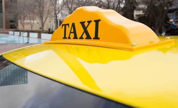 Les taxis de New York contre-attaquent face à Uber