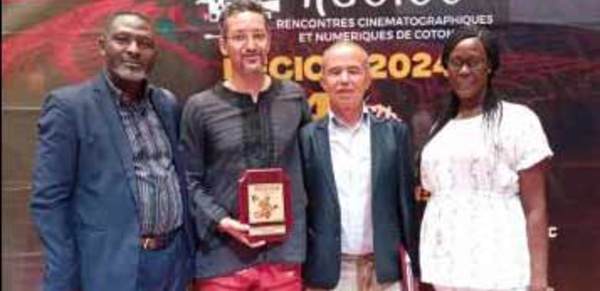 "Sahari Slem Wesaa" de Moulay Taieb Bouhanana remporte le grand prix des Rencontres cinématographiques de Cotonou