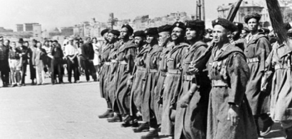 Paris rend hommage aux Goumiers marocains