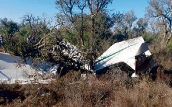 Crash d’un avion d’entraînement  des Forces Royales Air à l'intérieur  de la base aérienne de Benslimane