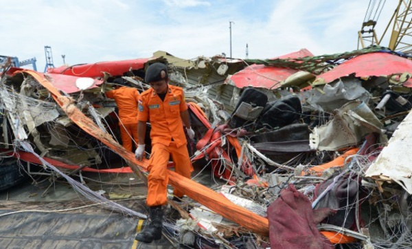 Le crash de l'Airbus A320 d'AirAsia en Indonésie causé par une pièce défectueuse