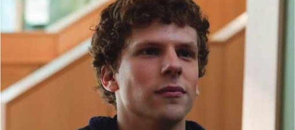 Pour l'acteur qui l'a incarné dans "The Social Network", Zuckerberg est un "obsédé du pouvoir"