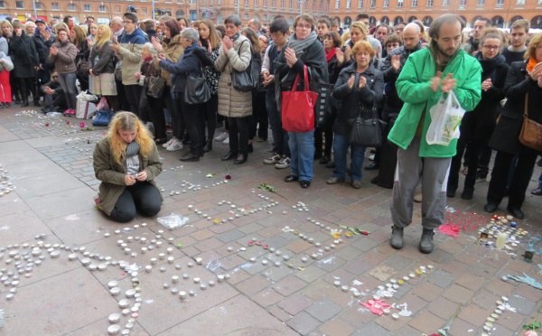 Cérémonie à Paris en hommage aux 149 victimes des attentats terroristes de Paris