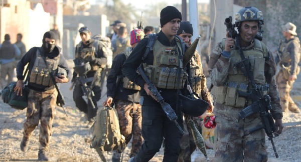 A Ramadi, la progression ralentie par les mines et les snipers