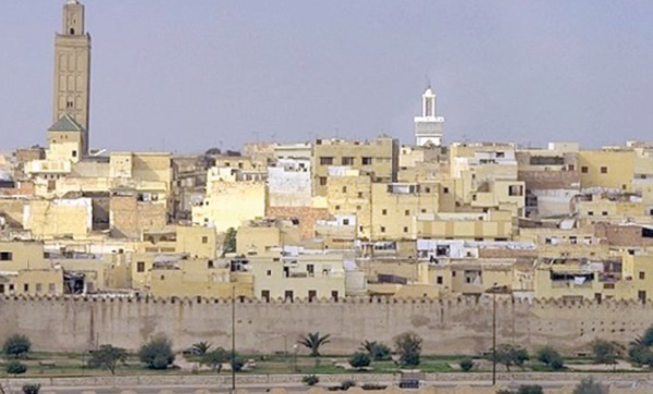 Débat à Meknès sur “L'identité entre l'universalité et la spécificité”