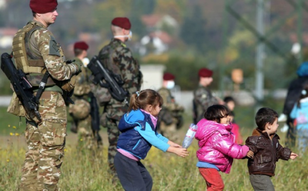 Plus de 10.000 enfants migrants portés disparus en Europe