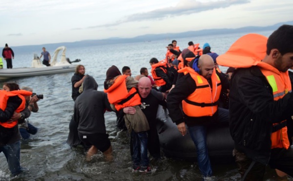 Au moins neuf migrants noyés dans un nouveau naufrage en mer Egée