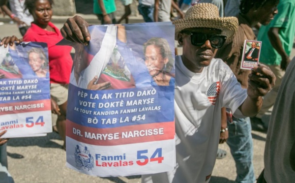 Un gouvernement de transition en Haïti après le départ du président