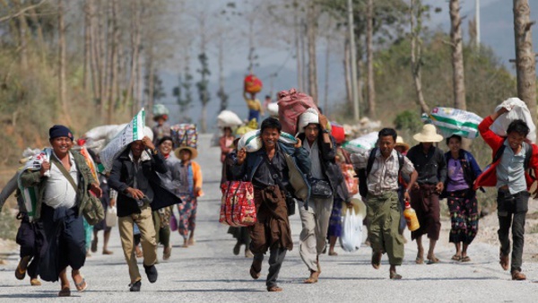 Plus de 3.000 déplacés dans les combats entre rebelles en Birmanie