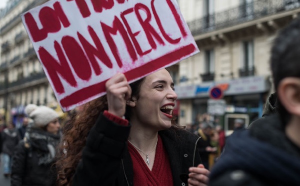 Stratégie risquée pour l’adoption de la réforme du droit du travail en France