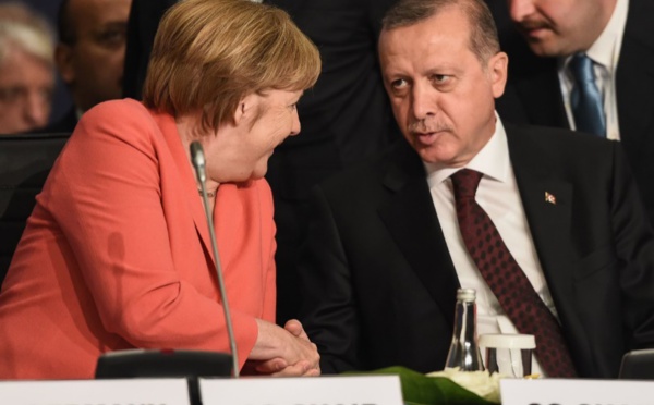 “Démocratie en Turquie contre visas’’ ou le message de fermeté de Merkel à Erdogan