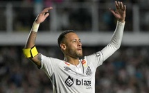 Neymar de retour avec Santos